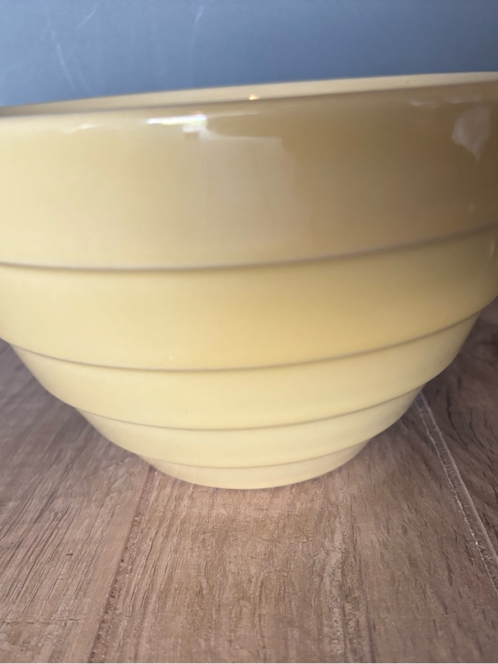 Boston Warehouse Stoneware Yellow Mixing Bowl